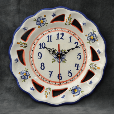 Reloj plato calado  30 cm.
